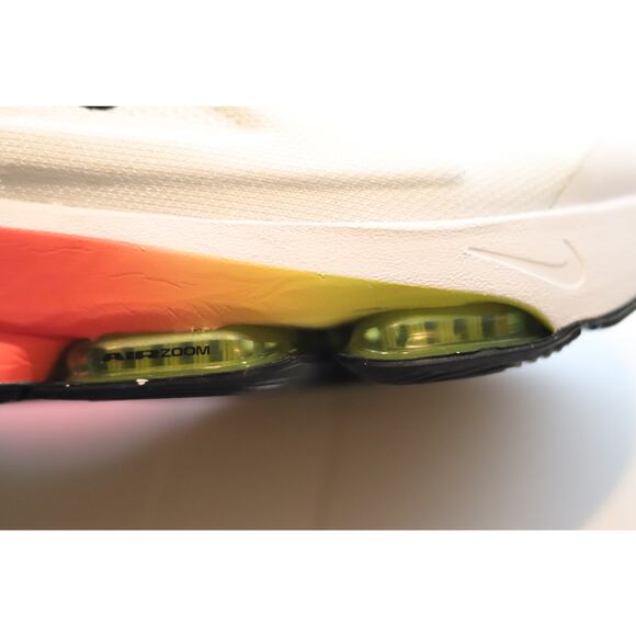 Nike Women's Versair Training sneakers Sz 9.5 - Picture 6 of 8